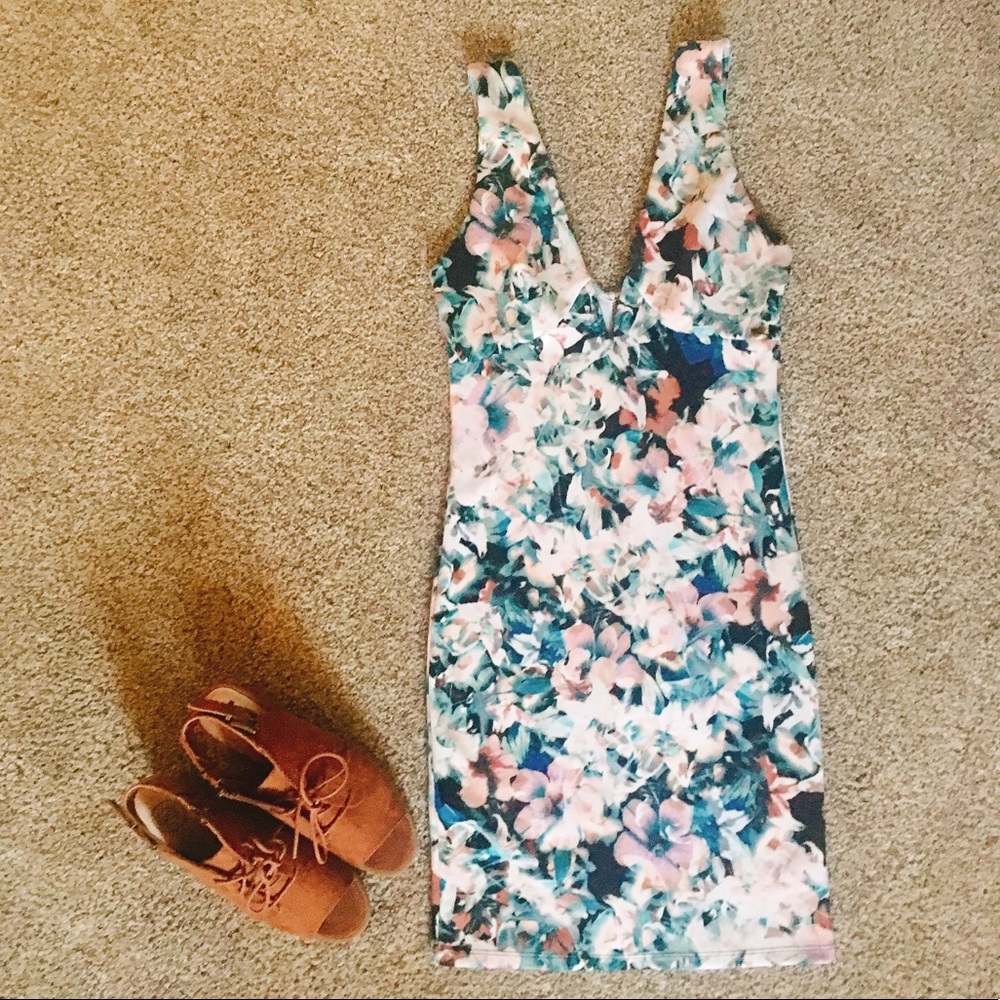 Perfect summer dress 🌸